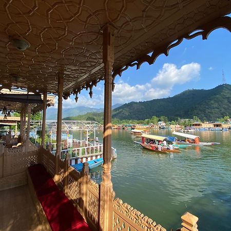 Nazneen Group Of Houseboats Srinagar  Exterior photo